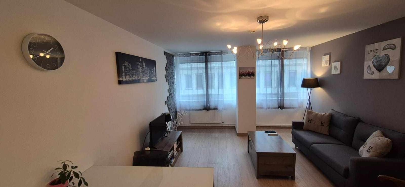 Nouveau !! Appartement Confortable Totalement Renove Avec Parking Gratuit - Hypercentre De Нанси Экстерьер фото