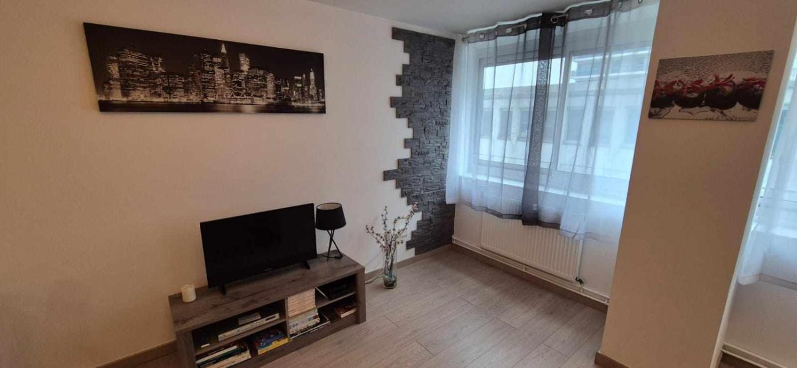 Nouveau !! Appartement Confortable Totalement Renove Avec Parking Gratuit - Hypercentre De Нанси Экстерьер фото
