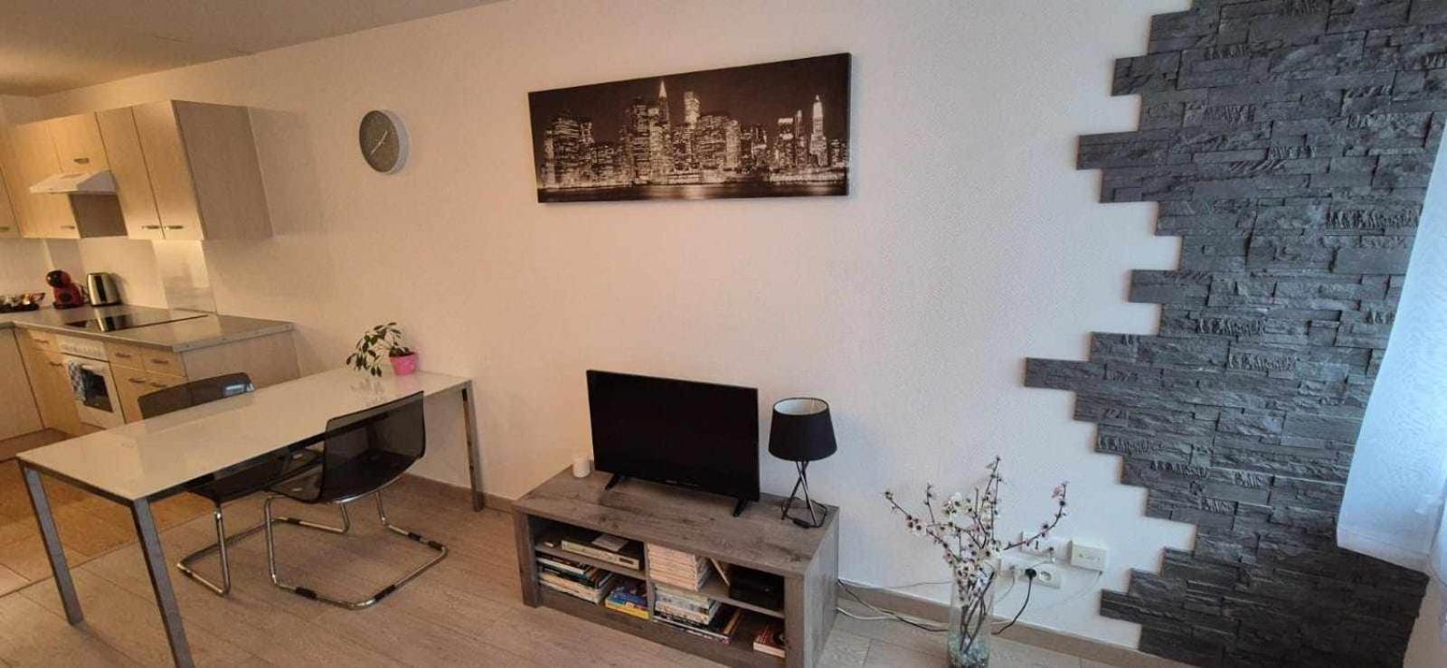 Nouveau !! Appartement Confortable Totalement Renove Avec Parking Gratuit - Hypercentre De Нанси Экстерьер фото